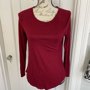 Banana Republic Long Sleeve Tee